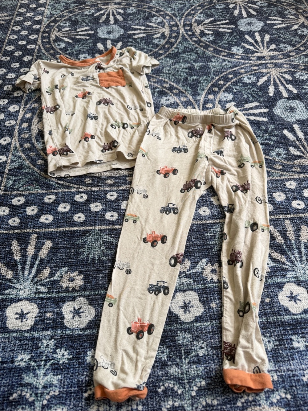 Kyte baby Kids Tractor Print Pajama Set - Cream with Orange Trim